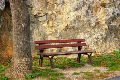 bench-1122137_1920